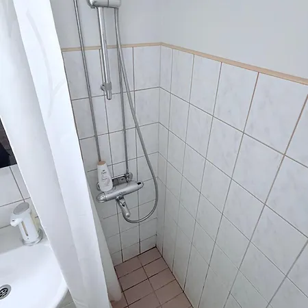 Apartament Entire Right Next To The Bus And Train Station Kemi